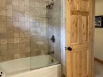 Bathroom Bath Tub & Shower 